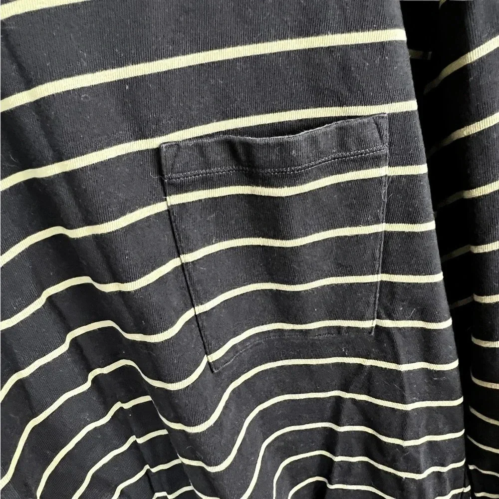 Banana Republic • Heavyweight Cotton T-Shirt